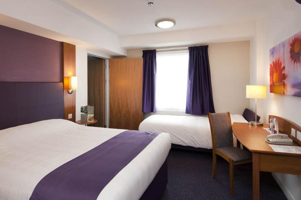Premier Inn Clacton-On-Sea Room photo