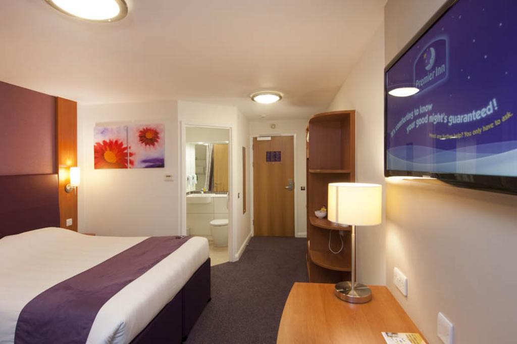 Premier Inn Clacton-On-Sea Exterior photo