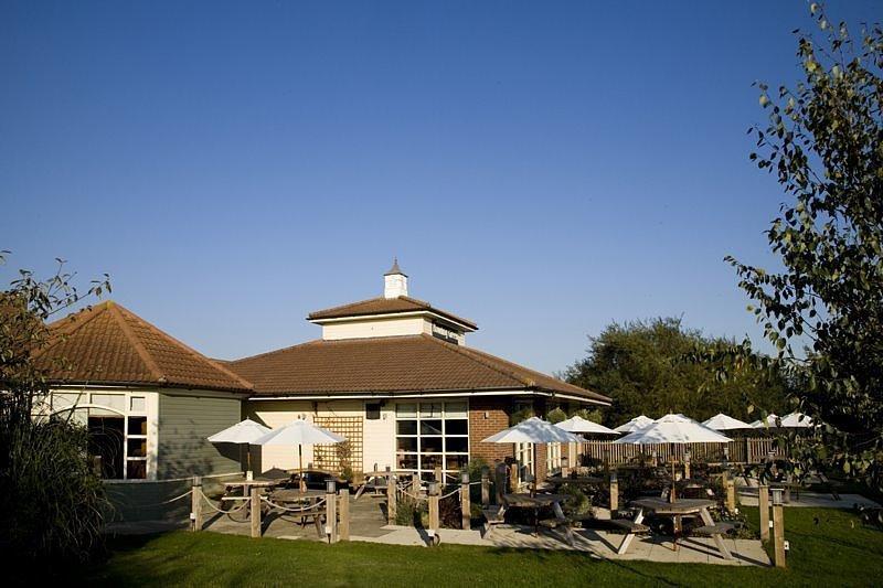 Premier Inn Clacton-On-Sea Exterior photo